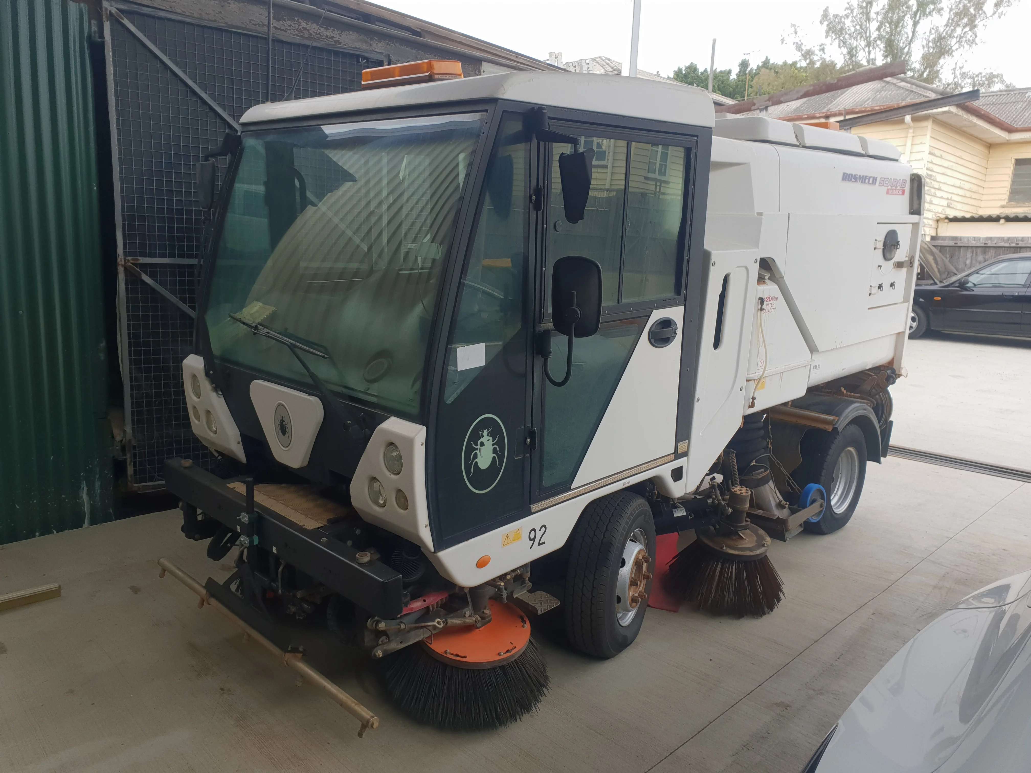 Scarab Minor Footpath Sweeper